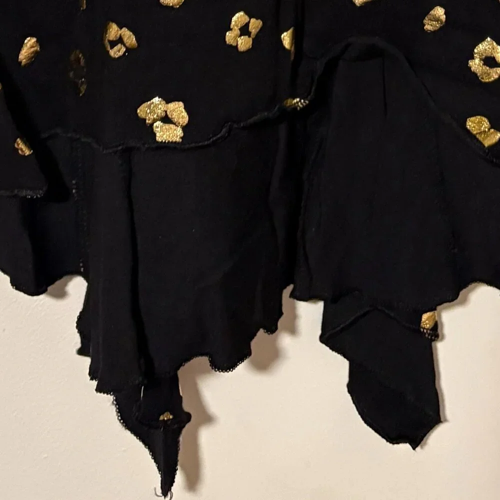 NWOT Total Girl black/gold short sleeve top sz 10/12
